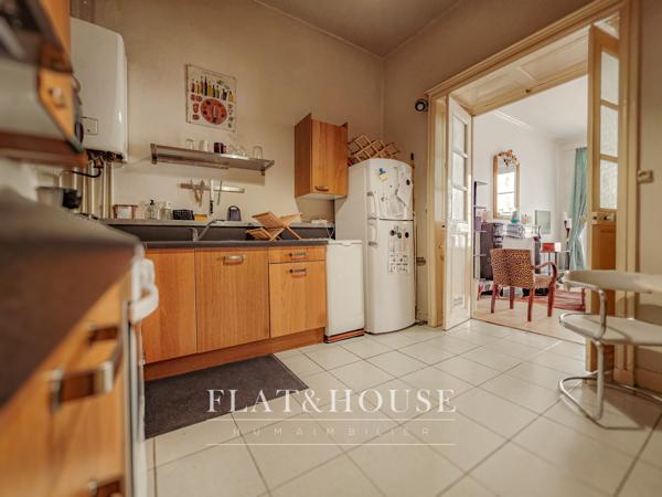 SOUS OFFRE - Appartement T2/T3 61 m2 type ancien