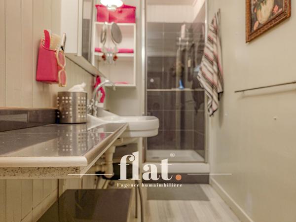 SOUS OFFRE - Appartement T2/T3 61 m2 type ancien