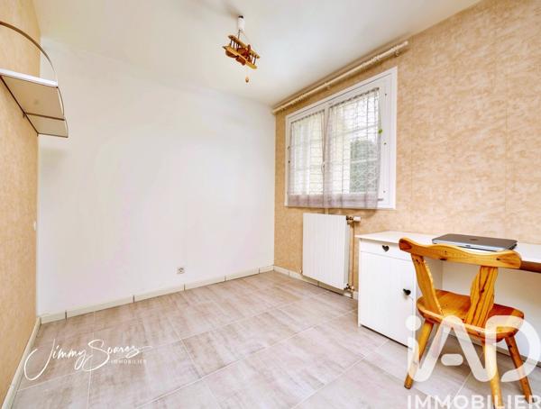 Maison à vendre 6 pièces 145 m² Pontault-Combault
