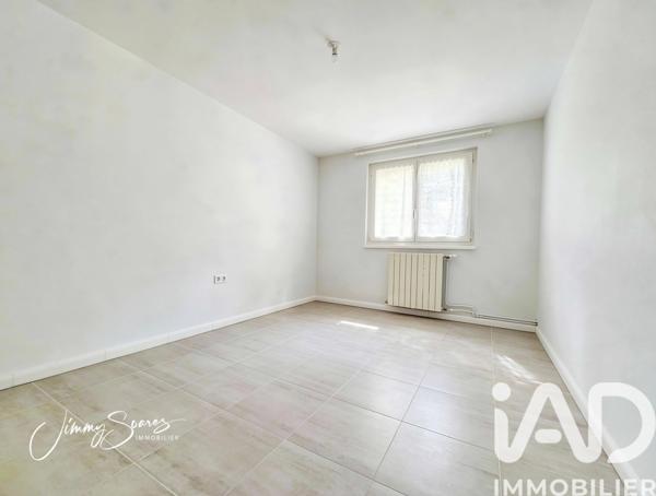 Maison à vendre 6 pièces 145 m² Pontault-Combault