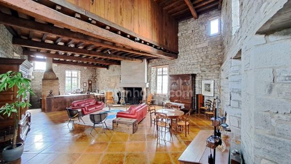 Bien d'exception - Sauveterre centre