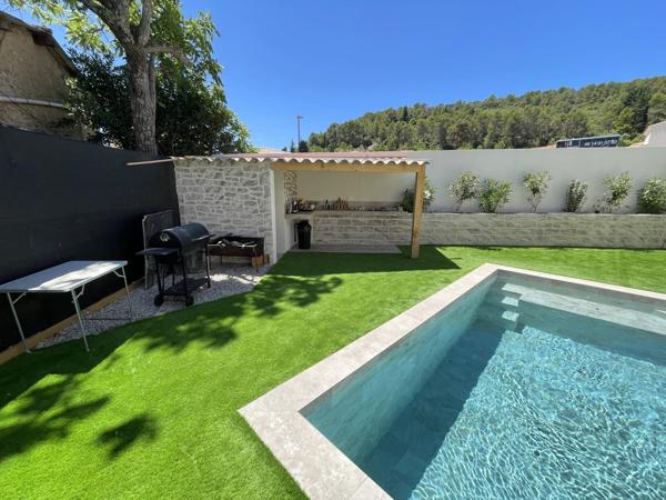 Vente                                                      Villa
                        
                     5 pièces                      131 m2                     à Clermont-l'Hérault