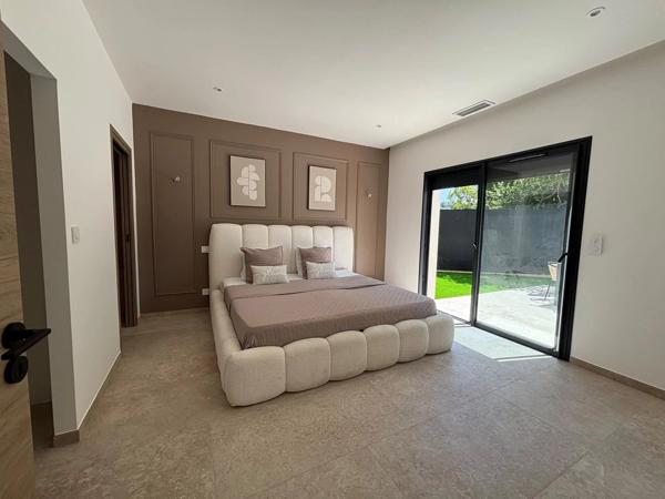 Vente                                                      Villa
                        
                     5 pièces                      131 m2                     à Clermont-l'Hérault