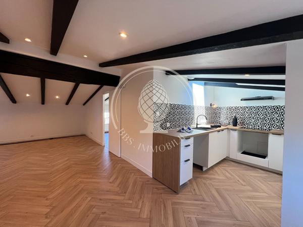 Appartement 2 pièces à vendre à La Rochelle - Dernier étage, proche commodités , La rochelle Appartement 2 pièces à vendre à La Rochelle - Dernier étage, proche commodités , La rochelle