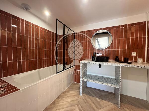 Appartement 2 pièces à vendre à La Rochelle - Dernier étage, proche commodités , La rochelle Appartement 2 pièces à vendre à La Rochelle - Dernier étage, proche commodités , La rochelle