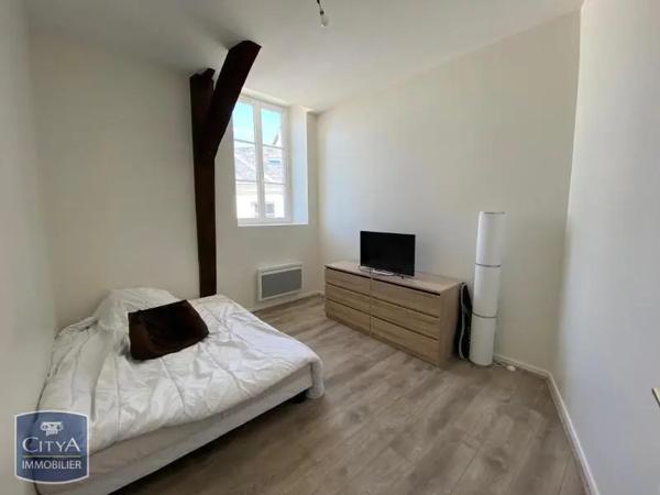 Appartement à louer 3 pièces 63.97m² Orléans (45000)