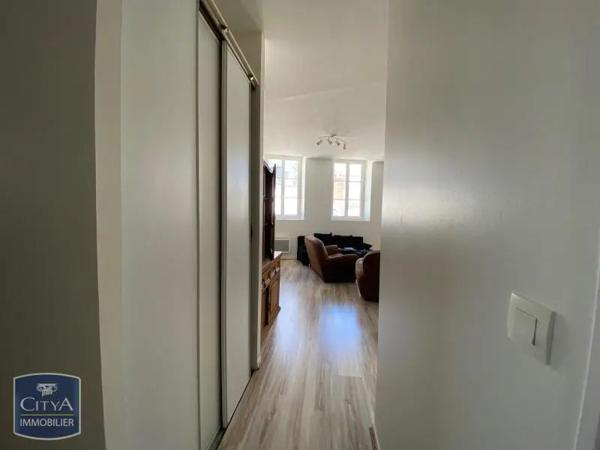 Appartement à louer 3 pièces 63.97m² Orléans (45000)