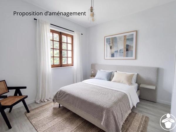 Vente                                                      Maison
                        
                     5 pièces                      117 m2                     à Sainte-Livrade-sur-Lot