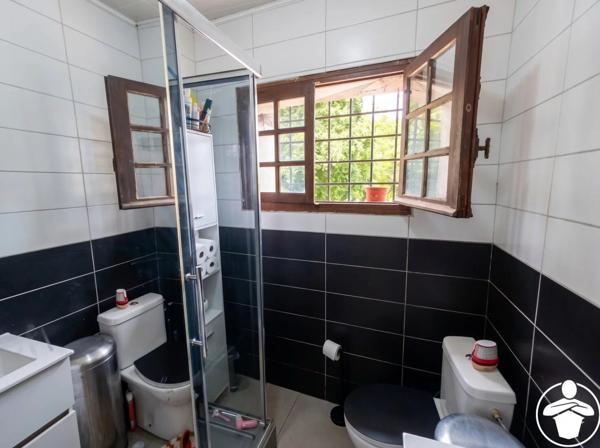 Vente                                                      Maison
                        
                     5 pièces                      117 m2                     à Sainte-Livrade-sur-Lot