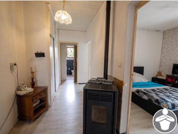 Vente                                                      Maison
                        
                     5 pièces                      117 m2                     à Sainte-Livrade-sur-Lot