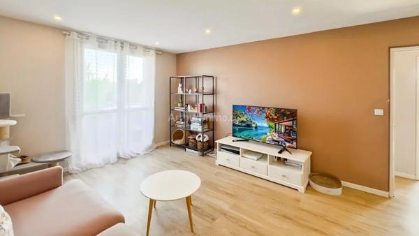 Vente Appartement 4 pièces 74 m2 à Saint-Fargeau-Ponthierry