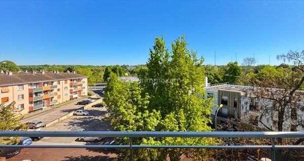 Vente Appartement 4 pièces 74 m2 à Saint-Fargeau-Ponthierry