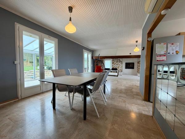 Maison 6 pièces - 140 m² - Terrain 905 m²