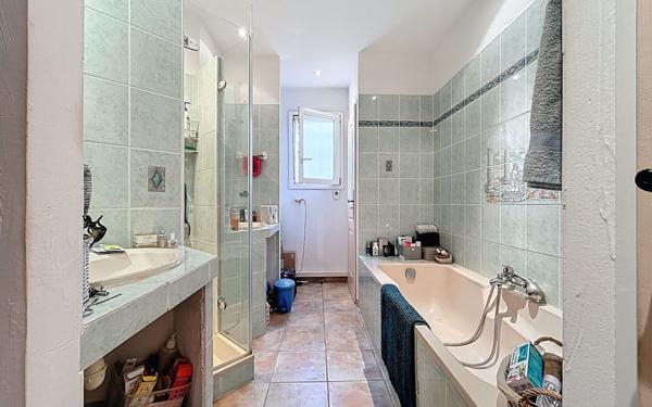 Maison à vendre    5 pièces • 168,08 m2 Roquebrune-sur-Argens