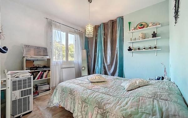 Maison à vendre    5 pièces • 168,08 m2 Roquebrune-sur-Argens