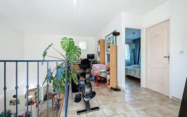 Maison à vendre    5 pièces • 168,08 m2 Roquebrune-sur-Argens