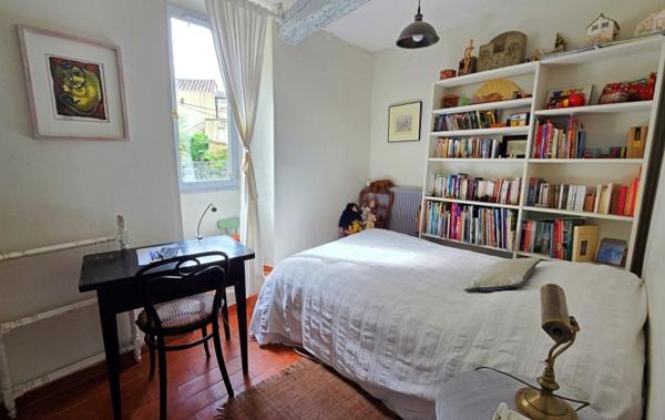 Vente Maison de village sur 4 faces avec extérieur Montbazin   