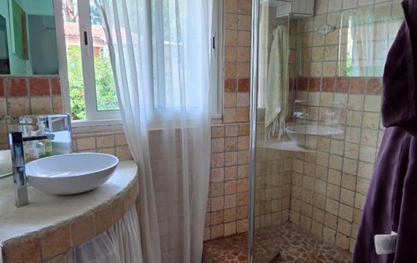 Vente Maison de village sur 4 faces avec extérieur Montbazin   
