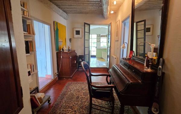 Vente Maison de village sur 4 faces avec extérieur Montbazin   