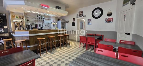 Maison à usage mixte avec bar exploité