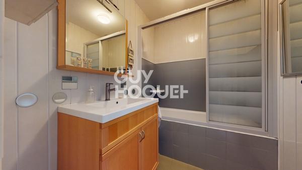 MAISON À VENDRE DE 5 PIÈCES DE 137,00 M²