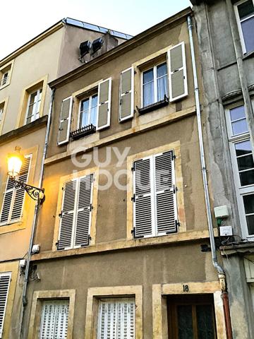 METZ ? Maison de caractère du XIXème siècle à rénover !