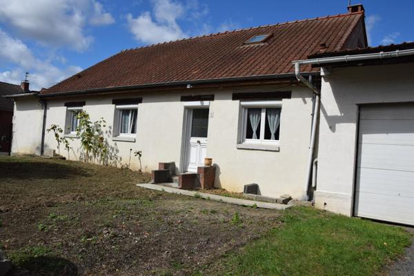 Maison individuelle semi plain pied.