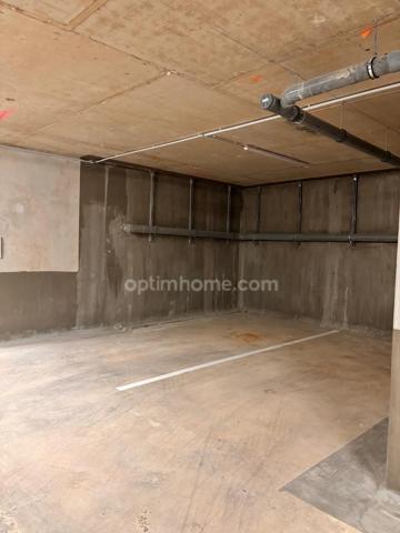 🚗 À vendre : 1 places de parking en sous-sol – Centre-ville de Lattes