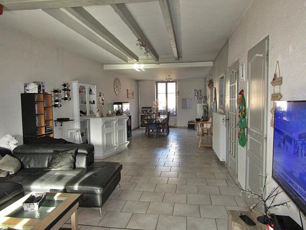 Vente Maison de ville 6 pièces 210 m2 à Senones