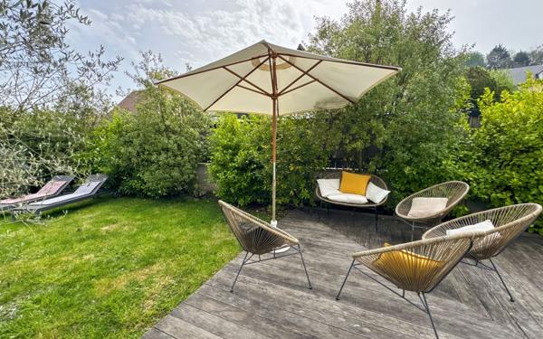 Maison à vendre    6 pièces • 151,40 m2 Saint-Arnoult