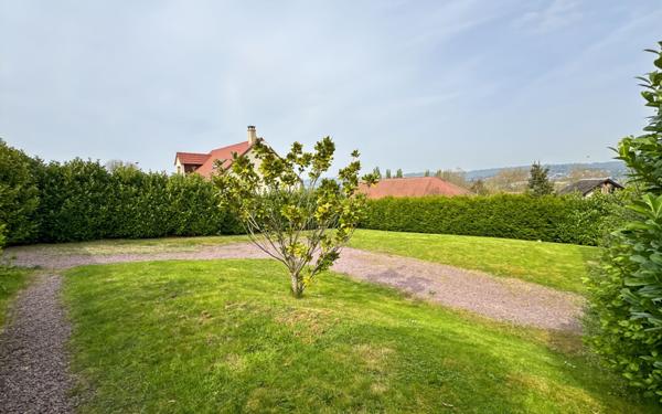 Maison à vendre    6 pièces • 151,40 m2 Saint-Arnoult