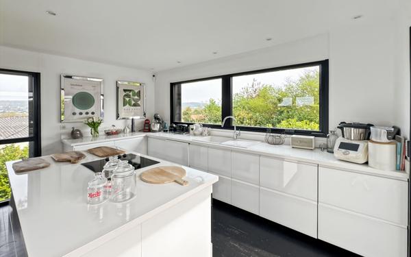 Maison à vendre    6 pièces • 151,40 m2 Saint-Arnoult