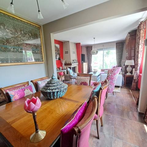 A VENDRE HAUT DE GAMME MAISON 4 CHAMBRES / JARDIN 1000 M² / 2 GARAGES