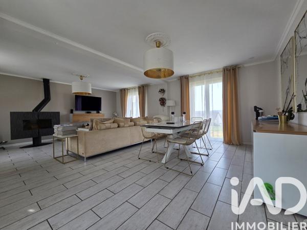 Maison à vendre 7 pièces 154 m² Moret-Loing-et-Orvanne