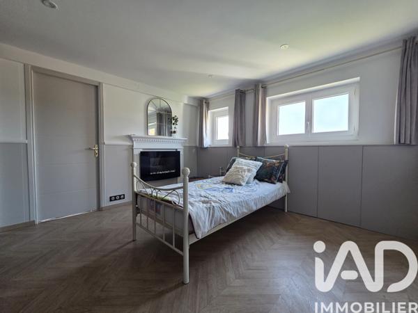 Maison à vendre 7 pièces 154 m² Moret-Loing-et-Orvanne