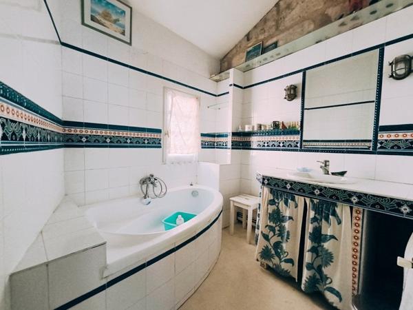 Maison à vendre |  Lunel-Viel |  8 pièces | 199 m²