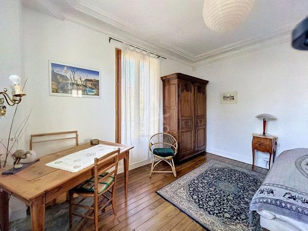 LE PERREUX-SUR-MARNE – MAISON FAMILIALE DE 115,6 M² – 4 CHAMBRES – ESPACE INDÉPENDANT DE 25 M²