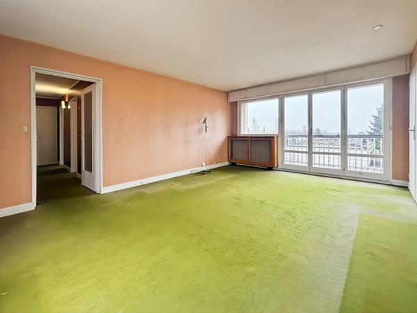 Appartement à rénover dernier étage Châtenay-Malabry