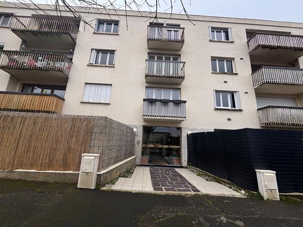 Appartement à rénover dernier étage Châtenay-Malabry