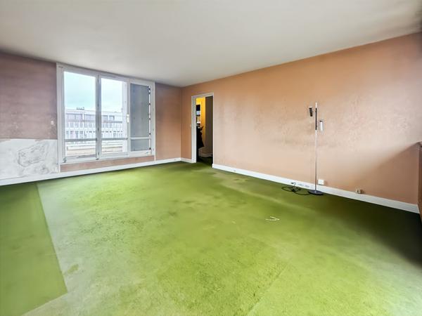 Appartement à rénover dernier étage Châtenay-Malabry