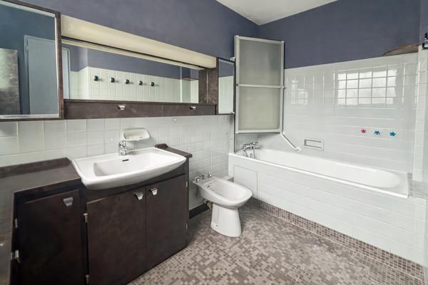 Appartement à rénover dernier étage Châtenay-Malabry