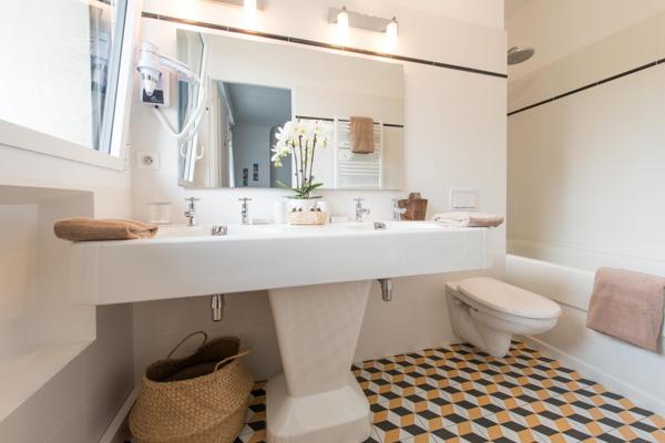 Villa Art Déco d’architecte de 330m2 à 5mn à pied du coeur de la ville