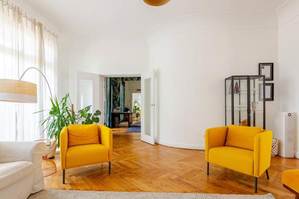 Villa Art Déco d’architecte de 330m2 à 5mn à pied du coeur de la ville