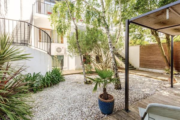 Villa Art Déco d’architecte de 330m2 à 5mn à pied du coeur de la ville