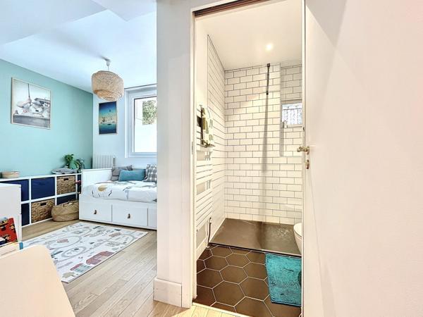 Villa Art Déco d’architecte de 330m2 à 5mn à pied du coeur de la ville