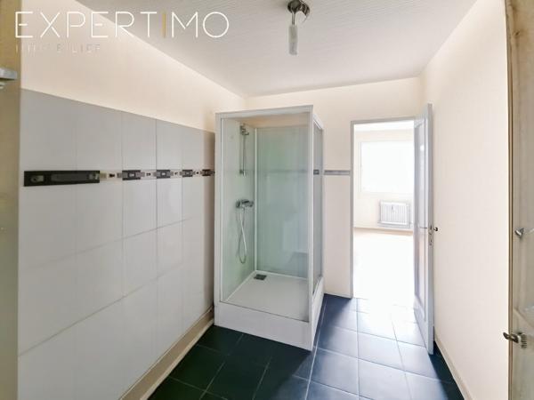Eu (76260) APPARTEMENT RENOVE CENTRE VILLE EU 69 M²