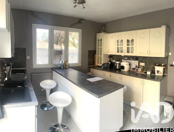 Maison à vendre 8 pièces 164 m² Arsonval