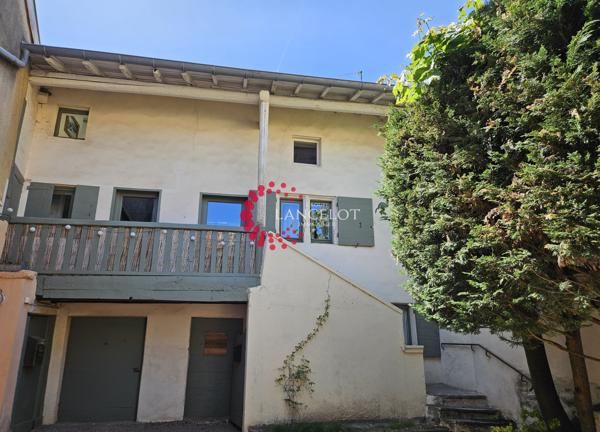 Maison de village rénovée
