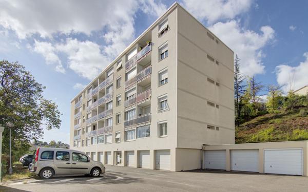 Appartement à vendre    4 pièces • 98,38 m2 Saint-Chamond