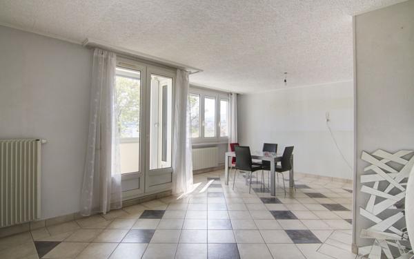 Appartement à vendre    4 pièces • 98,38 m2 Saint-Chamond